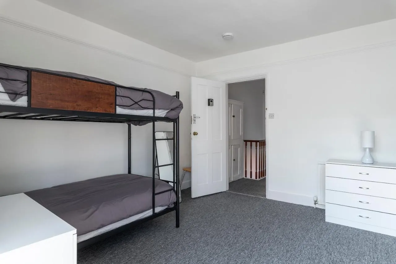 Quality Stay Rooms Brighton